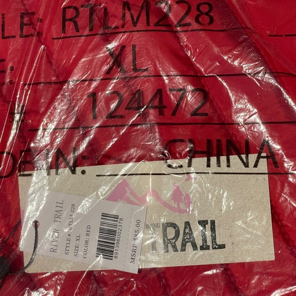 River Trail Women's Red Puffer Jacket - M, L or XL - NWT - Picture 2 of 4